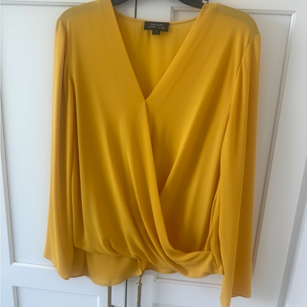 Women's Yellow Wrap Top, new without tags
